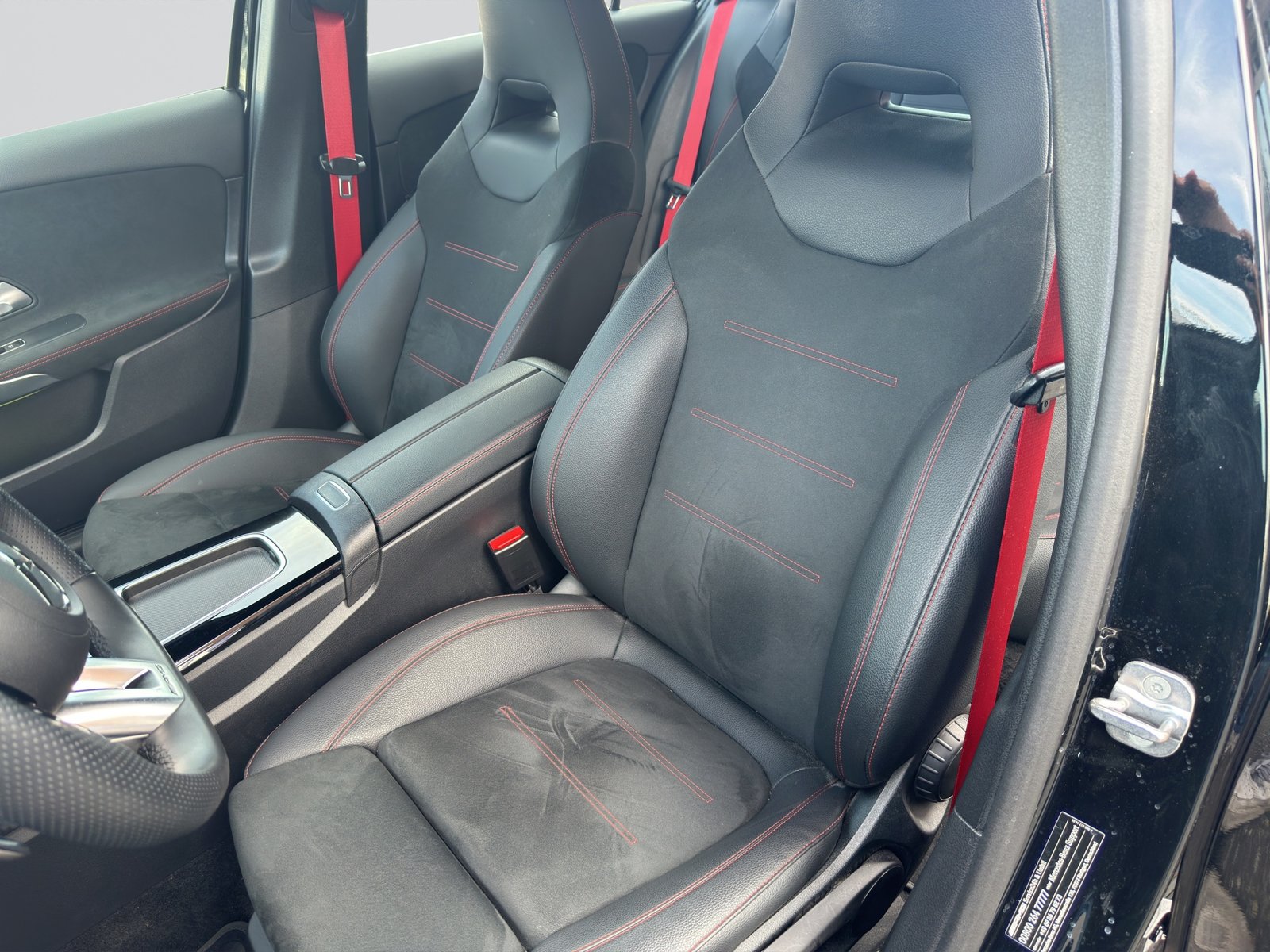 MERCEDES-BENZ A35 AMG 4Matic 8G-DCT, Mild-Hybrid Petrol/Electric, Second hand / Used, Automatic - 6