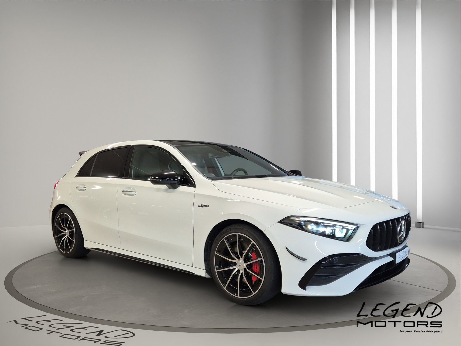 MERCEDES-BENZ A AMG 35 4Matic 8G-DCT