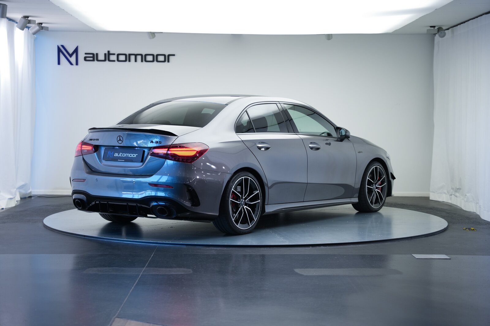 MERCEDES-BENZ A AMG 35 4Matic+ 8G-DCT *CH-Fahrzeug* *Panorama* *HuD* *Bur, Hybride Léger Essence/Électricité, Occasion / Utilisé, Automatique - 5