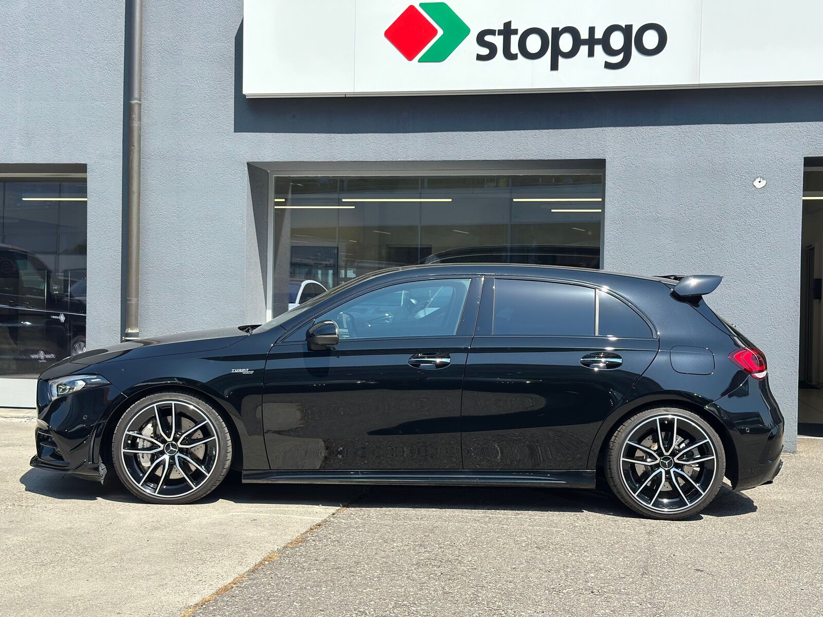 MERCEDES-BENZ A 35 AMG 4Matic Speedshift, Essence, Occasion / Utilisé, Automatique - 3