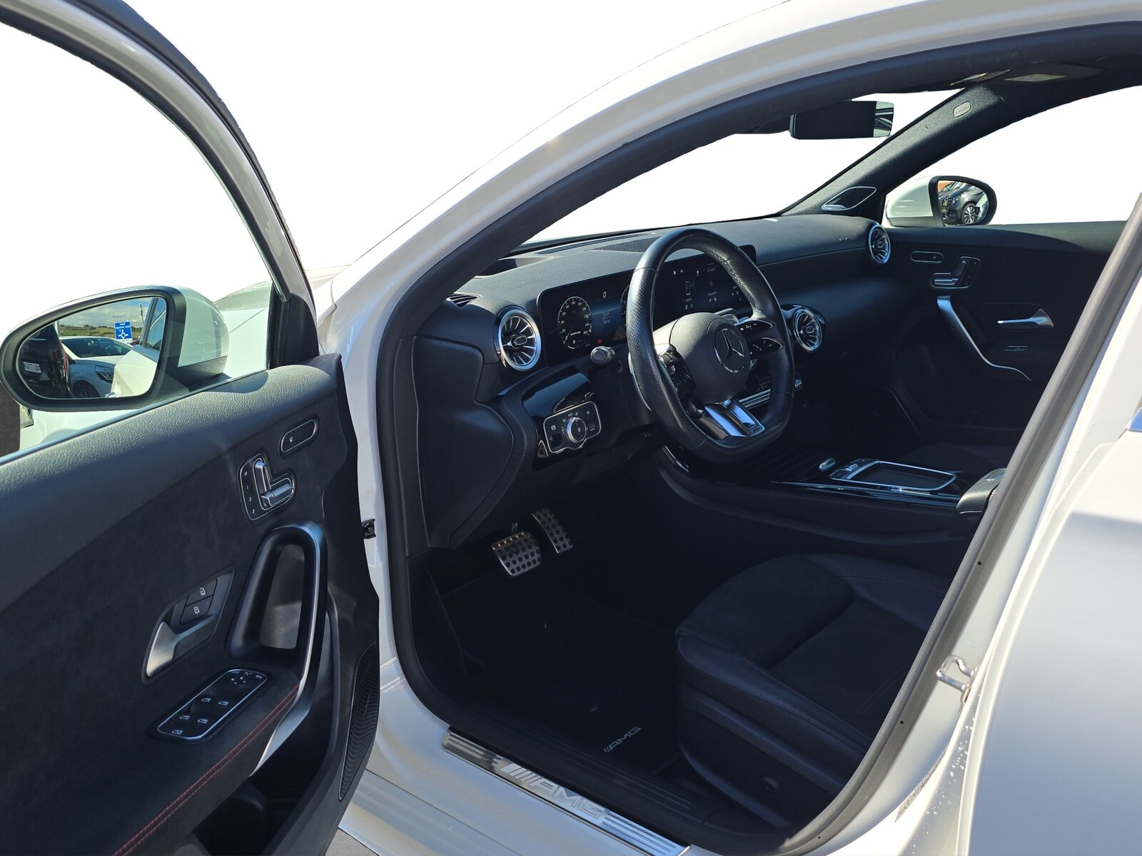 MERCEDES-BENZ A AMG 35 4Matic 8G-DCT, Petrol, Second hand / Used, Automatic - 7