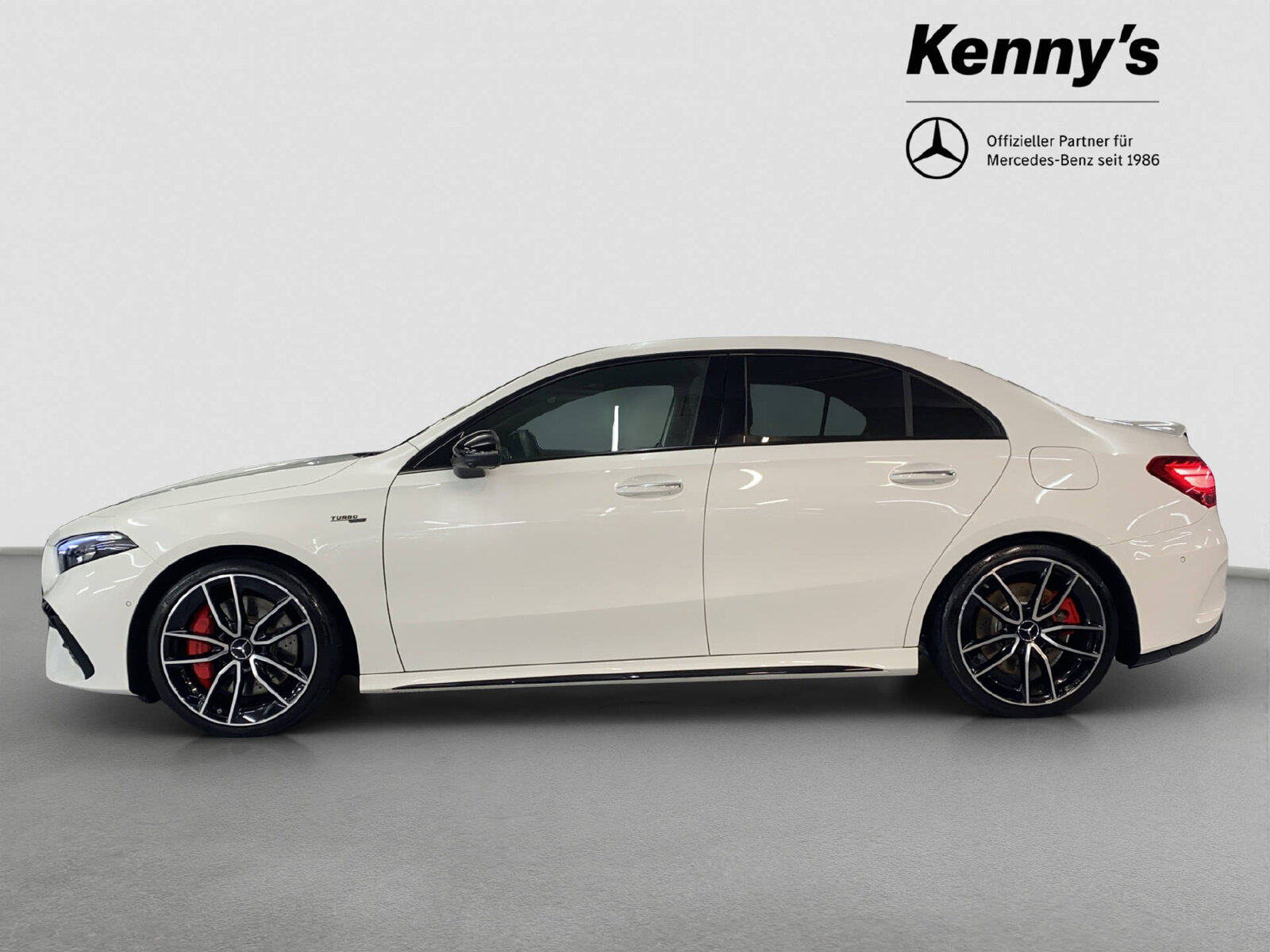 MERCEDES-BENZ A 35 AMG 4MATIC Limousine, Mild-Hybrid Benzin/Elektro, Occasion / Gebraucht, Automatik - 3