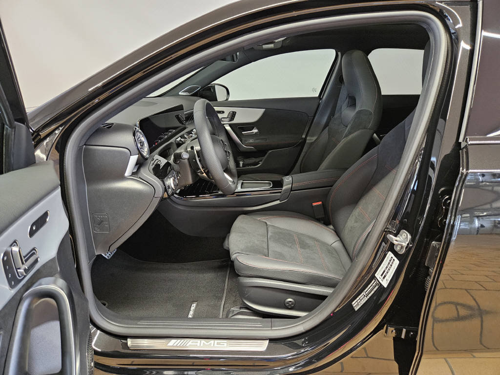 MERCEDES-BENZ A 35 AMG 4Matic, Hybride Leggero Benzina/Elettrica, Auto dimostrativa, Automatico - 5