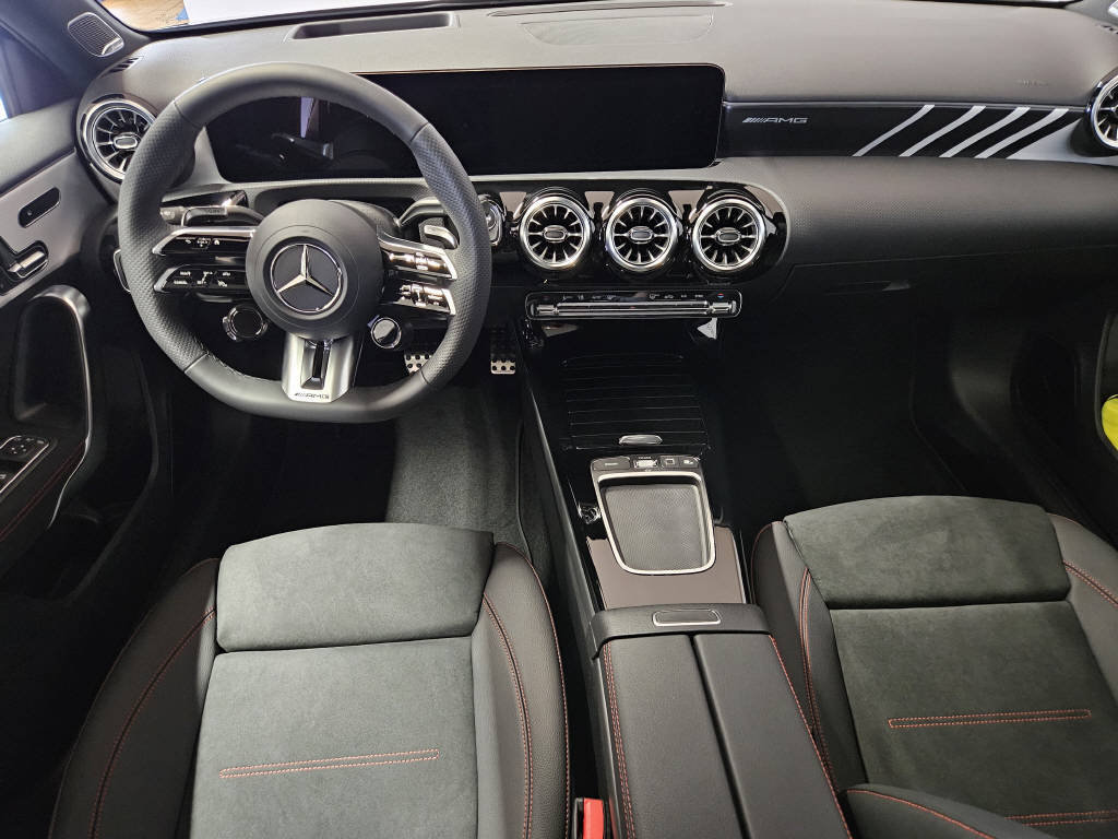 MERCEDES-BENZ A 35 AMG 4Matic, Hybride Leggero Benzina/Elettrica, Auto dimostrativa, Automatico - 6