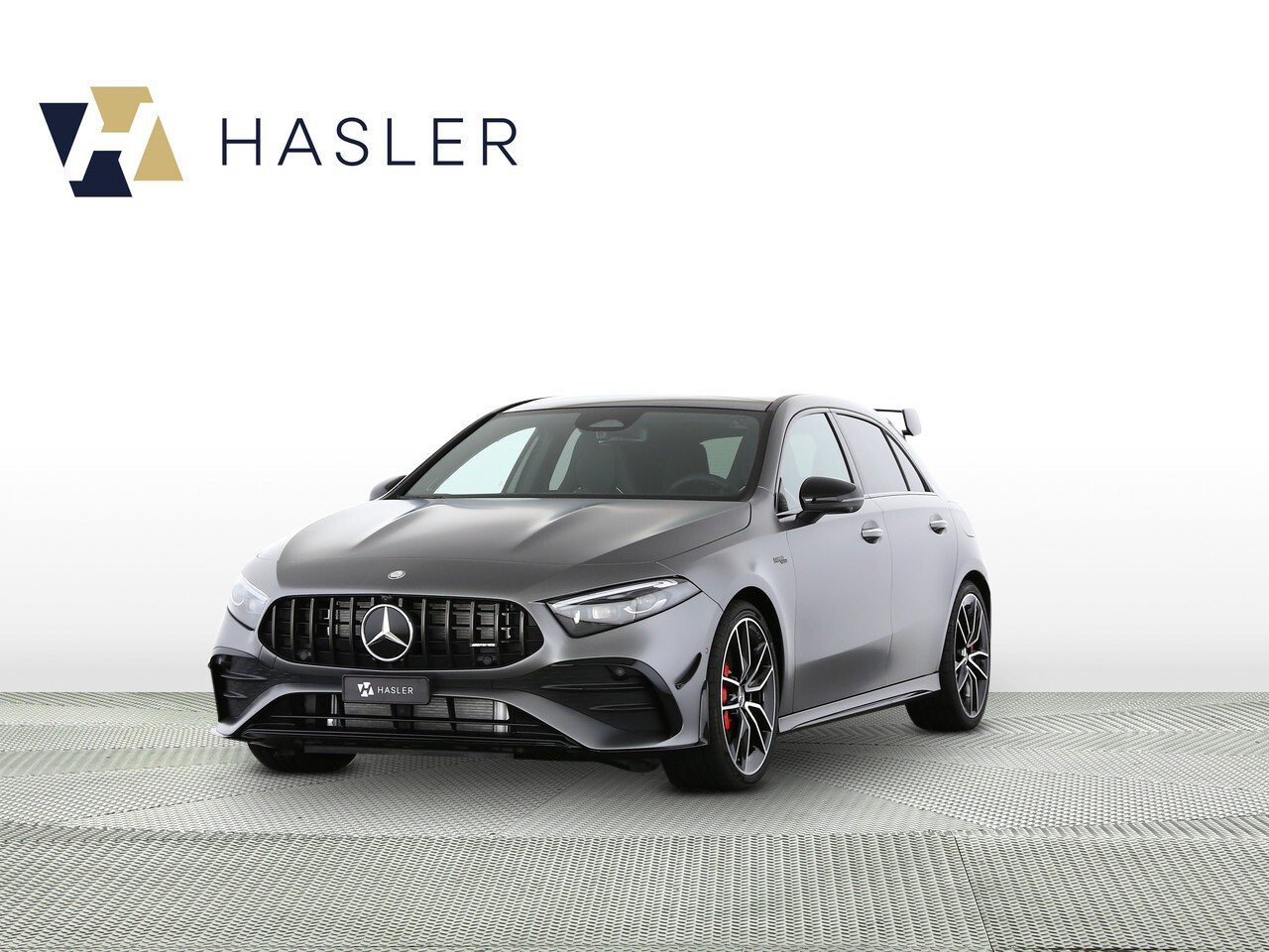MERCEDES-BENZ A 35 AMG