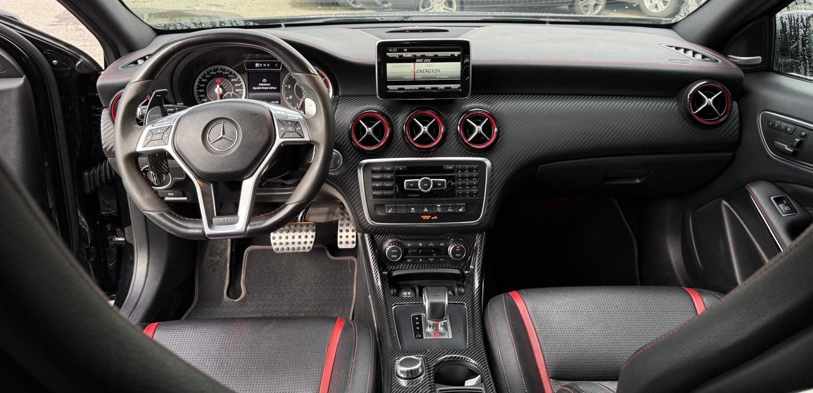 MERCEDES-BENZ A 45 AMG 4Matic Speedshift 7G-DCT, Essence, Occasion / Utilisé, Automatique - 5