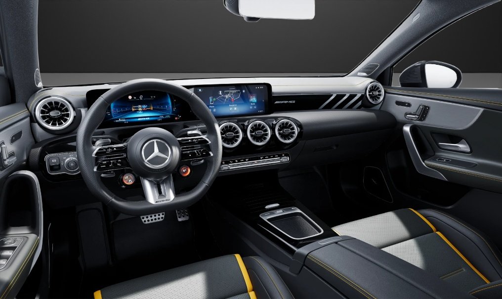MERCEDES-BENZ A AMG 45 S 4Matic+ 8G-DCT, Essence, Voiture nouvelle, Automatique - 7