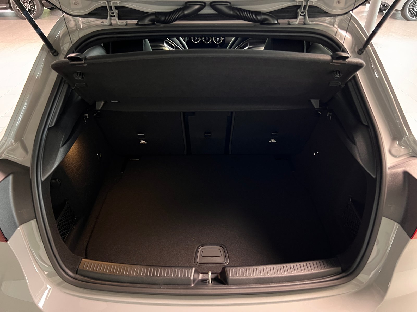 MERCEDES-BENZ A AMG 45 S 4Matic+ 8G-DCT, Essence, Voiture nouvelle, Automatique - 7