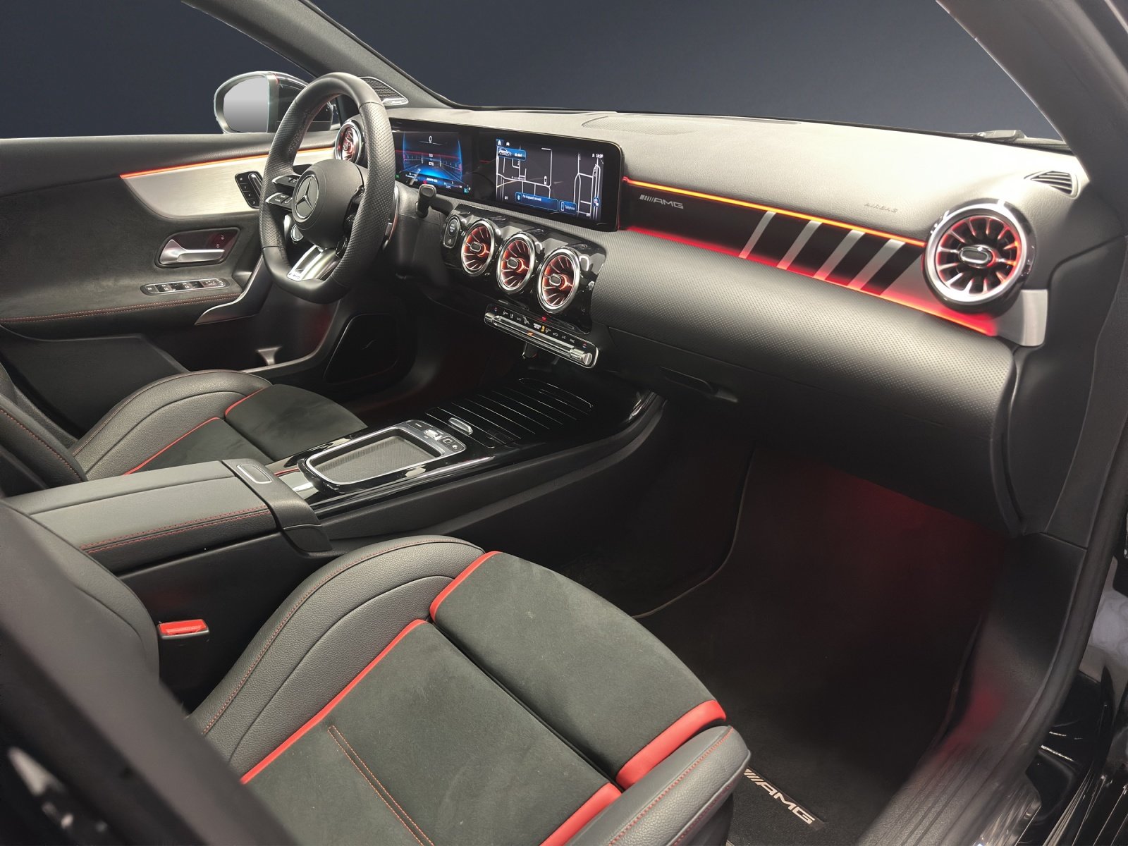 MERCEDES-BENZ A AMG 45 S 4Matic 8G-DCT, Essence, Occasion / Utilisé, Automatique - 7