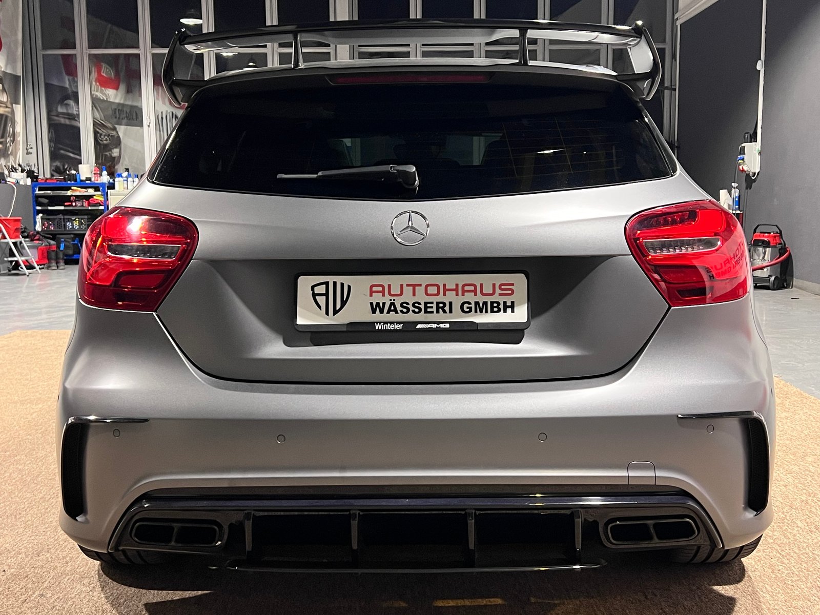 MERCEDES-BENZ A 45 AMG 4Matic Petronas 2015 Edition 7G-DCT, Essence, Occasion / Utilisé, Automatique - 4