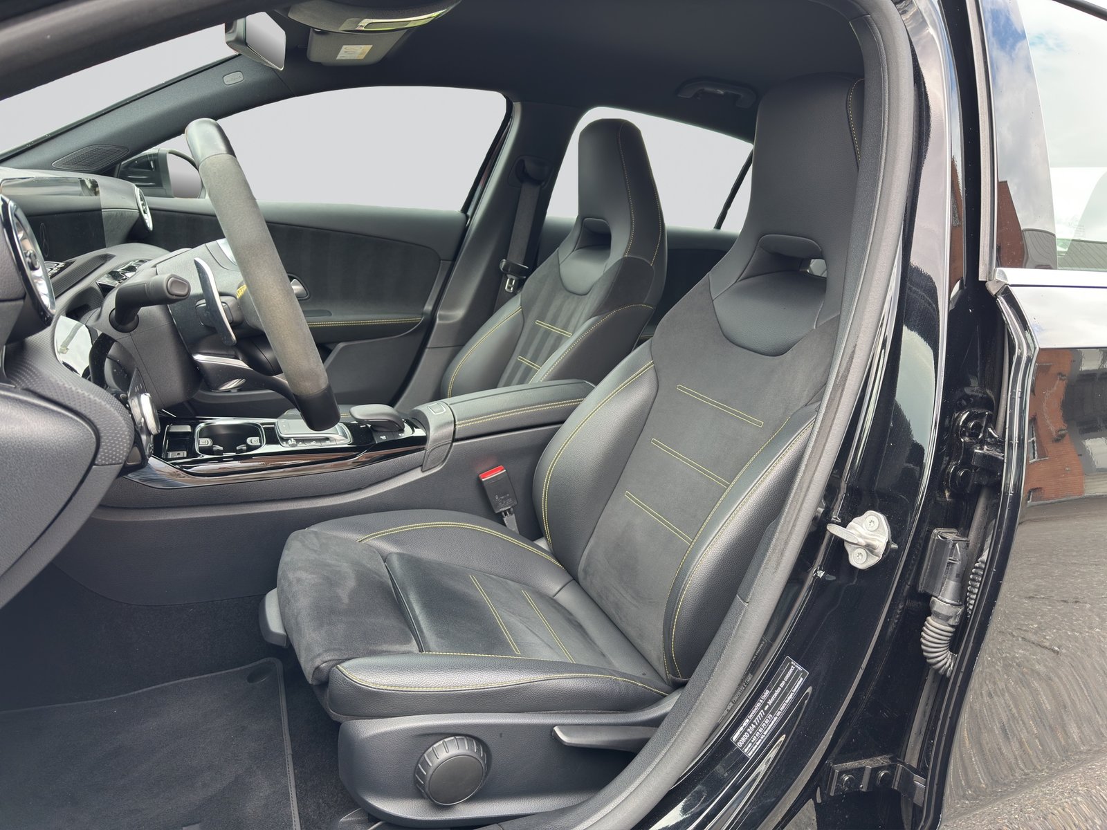 MERCEDES-BENZ A 45 S AMG 4Matic+ Speedshift, Essence, Occasion / Utilisé, Automatique - 6