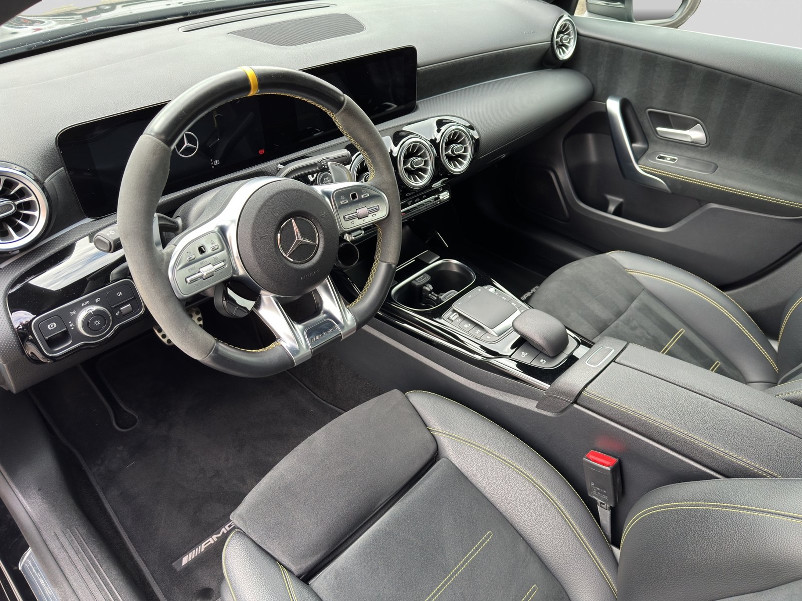 MERCEDES-BENZ A 45 S AMG 4Matic+ Speedshift, Essence, Occasion / Utilisé, Automatique - 7