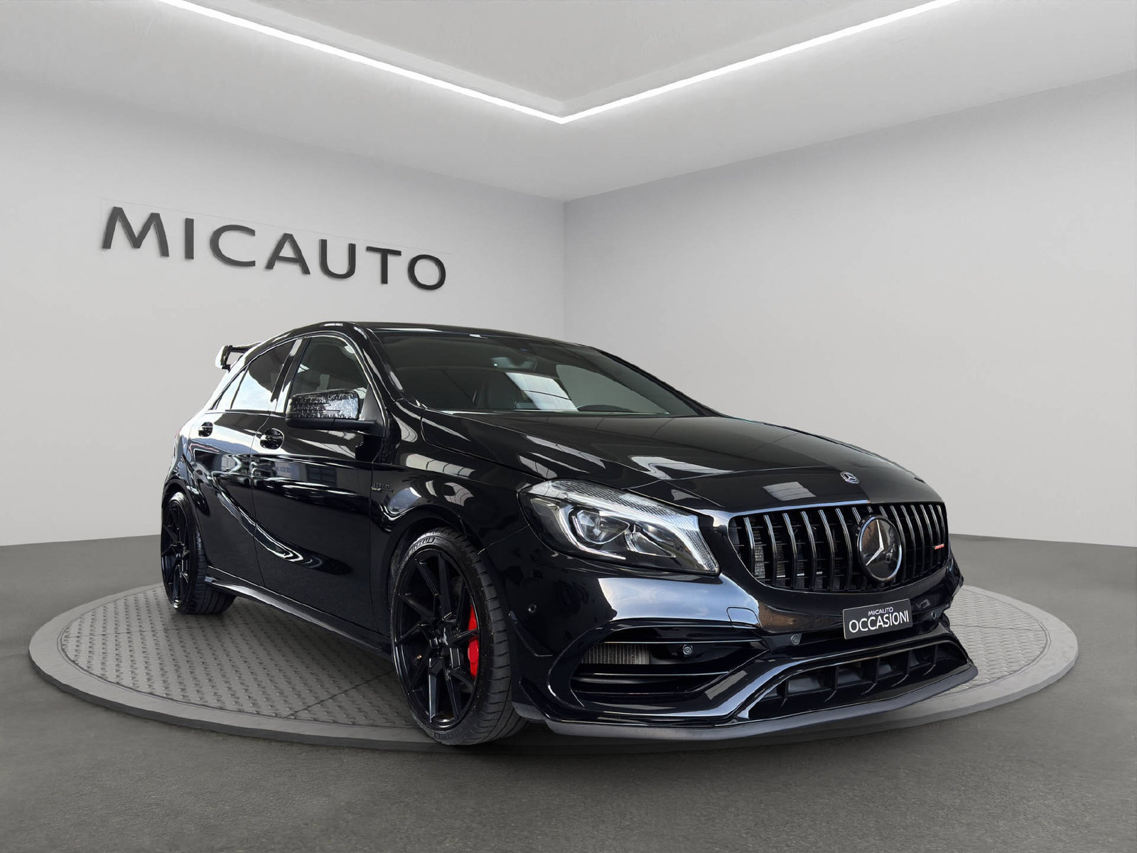 MERCEDES-BENZ A 45 AMG 4m