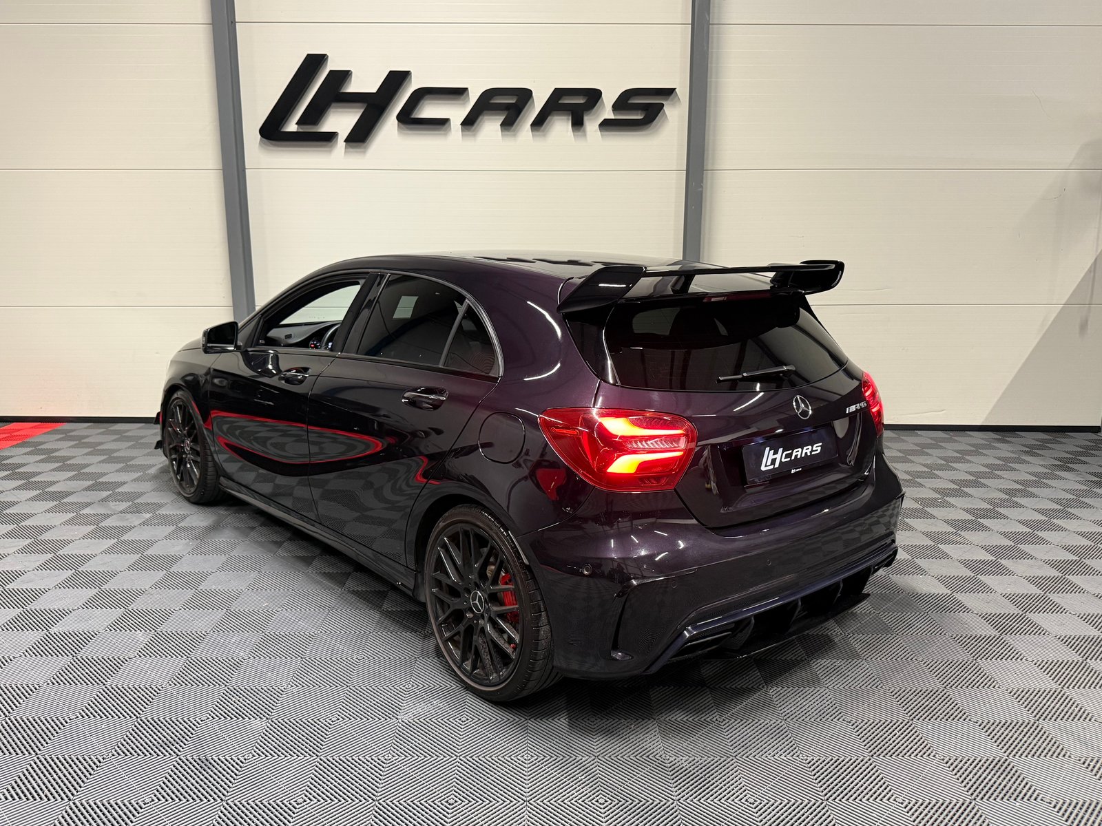 MERCEDES-BENZ A 45 AMG 4m PERFORMANCE, Petrol, Second hand / Used, Automatic - 3