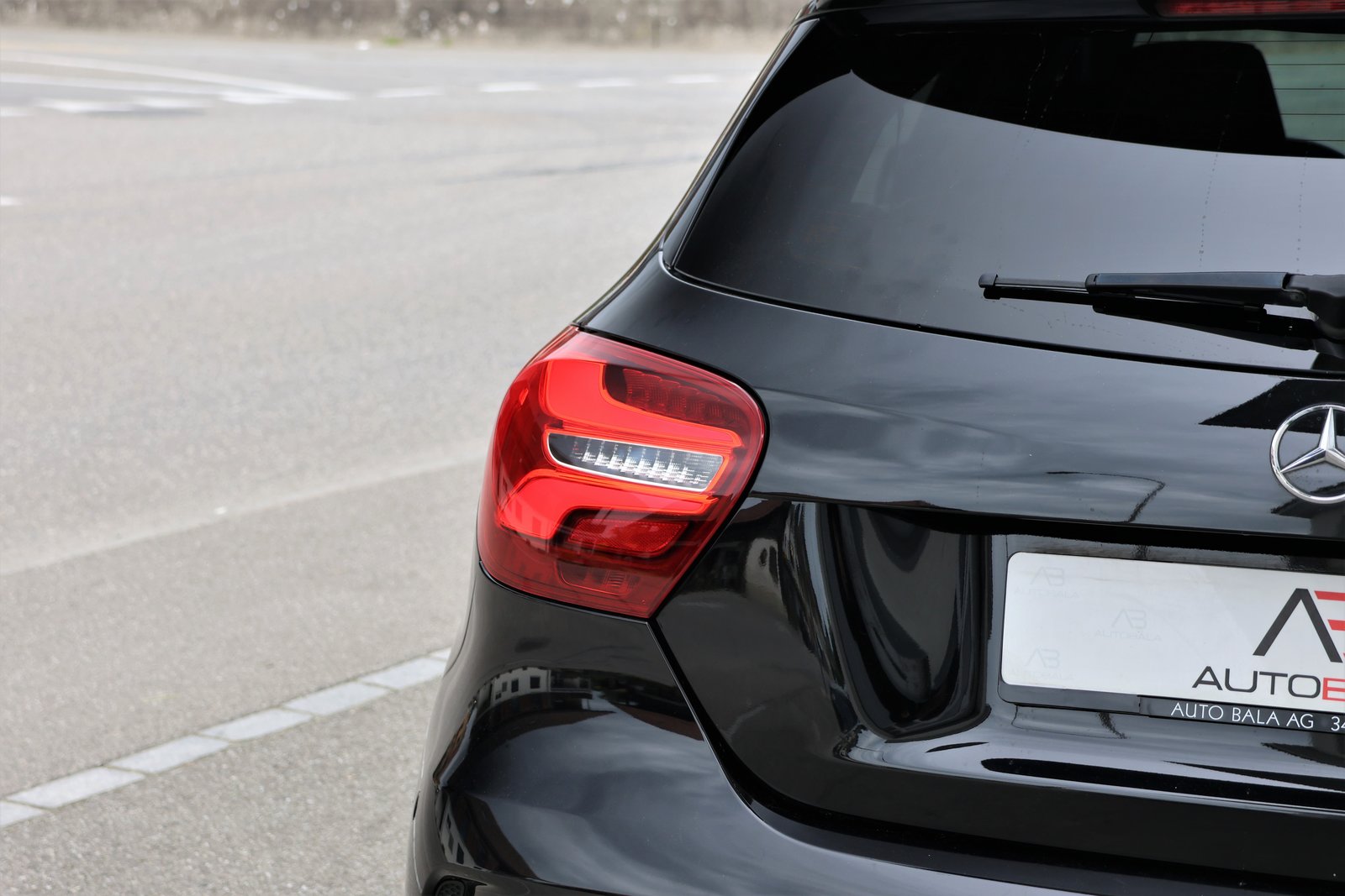MERCEDES-BENZ A 45 AMG 4Matic Speedshift 7G-DCT, Petrol, Second hand / Used, Automatic - 6