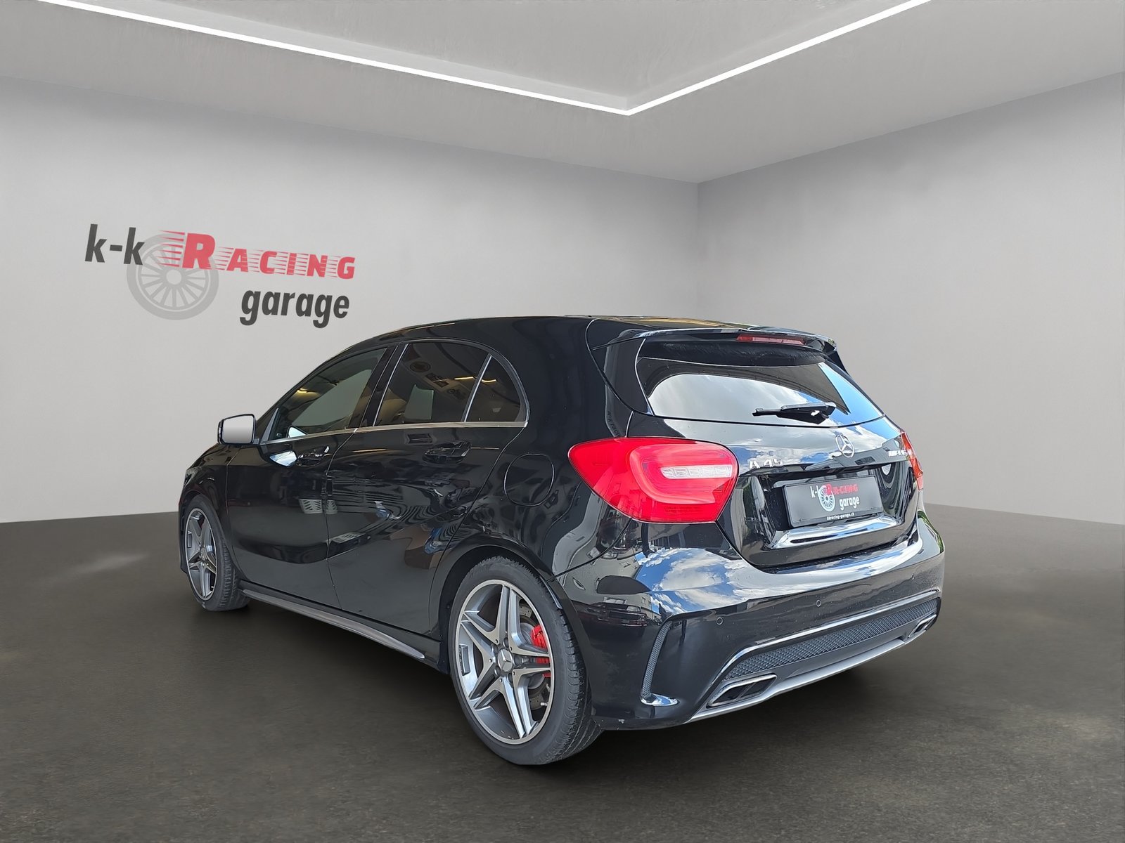 MERCEDES-BENZ A 45 AMG 4Matic Speedshift 7G-DCT, Essence, Occasion / Utilisé, Automatique - 6