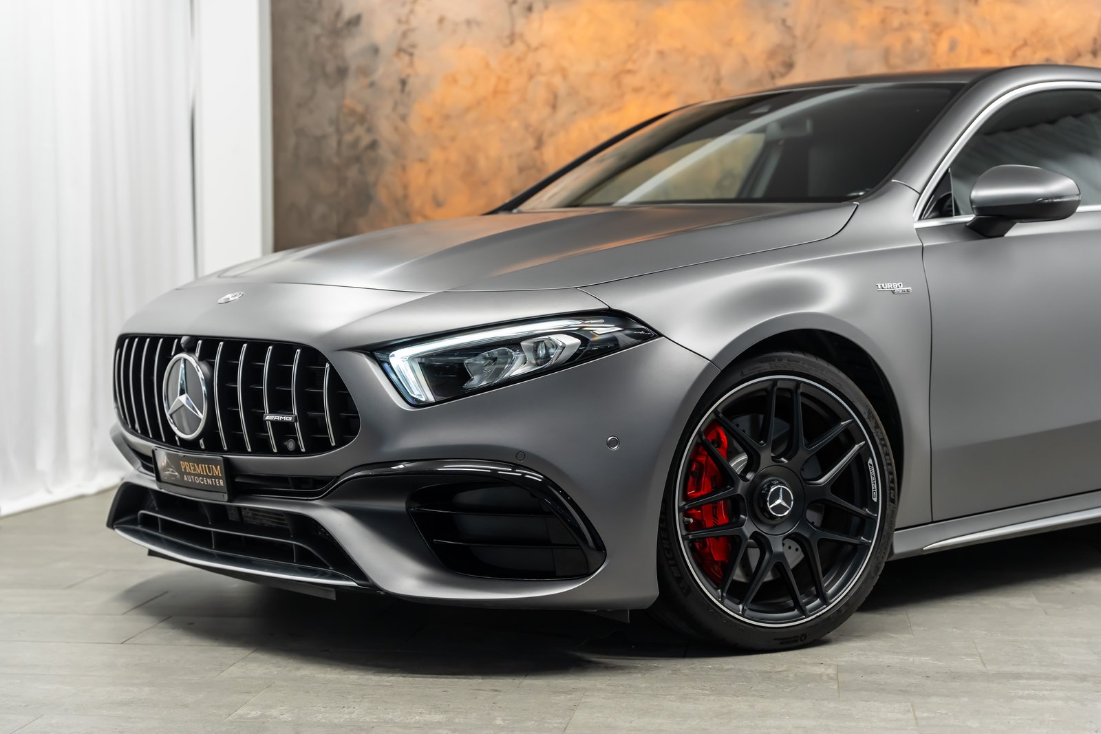 MERCEDES-BENZ A 45 AMG 4Matic+ Speedshift *Magno-Grau*AMG-Ab, Essence, Occasion / Utilisé, Automatique - 2