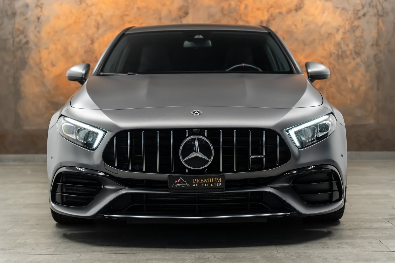 MERCEDES-BENZ A 45 AMG 4Matic+ Speedshift *Magno-Grau*AMG-Ab, Essence, Occasion / Utilisé, Automatique - 6