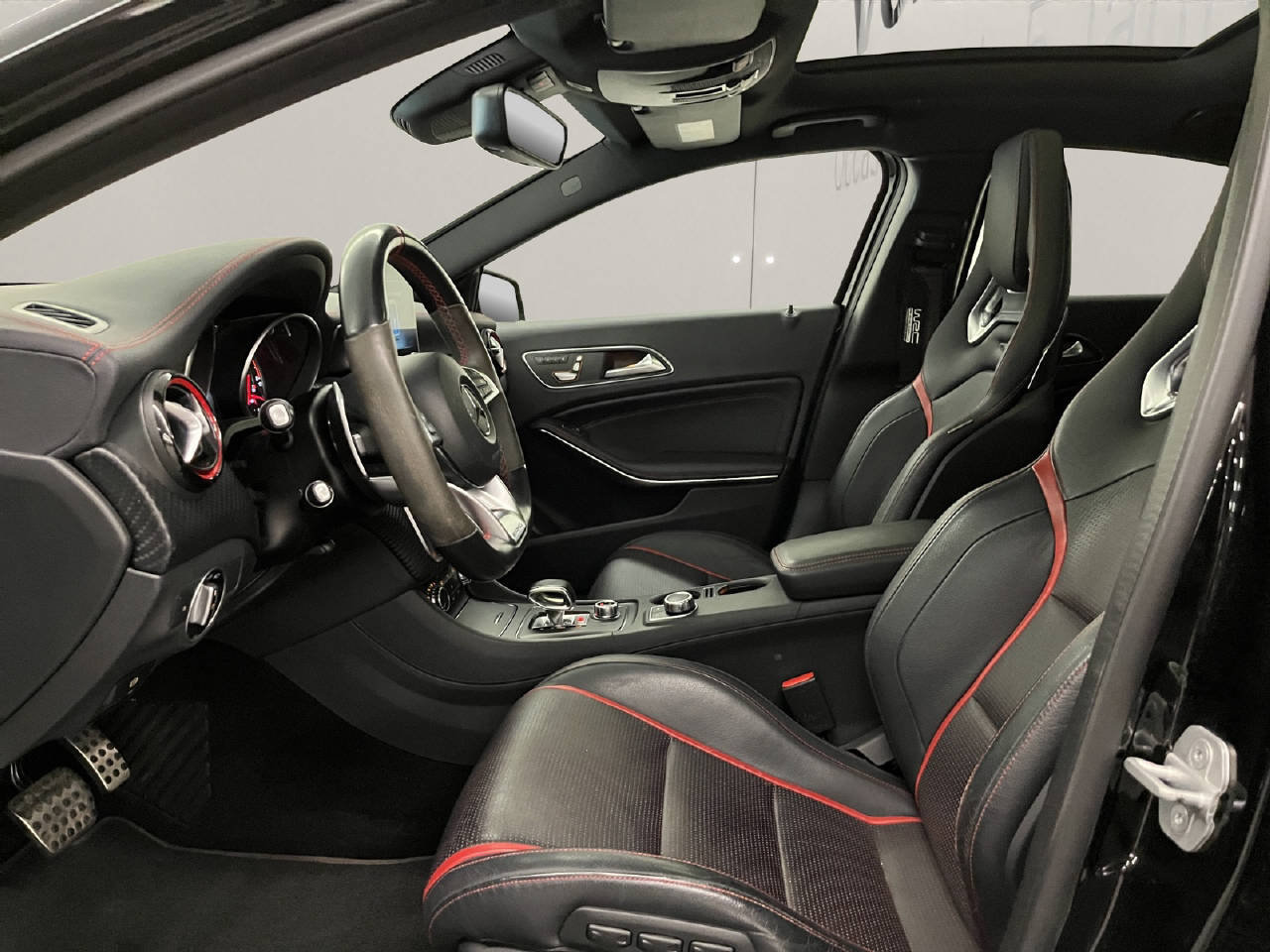 MERCEDES-BENZ A-Klasse W176 A 45 AMG 4m, Benzin, Occasion / Gebraucht, Automatik - 5