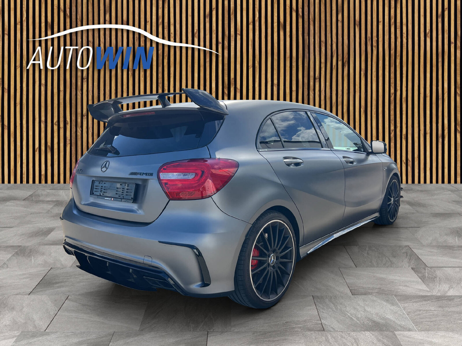 MERCEDES-BENZ A 45 AMG 4m, Essence, Occasion / Utilisé, Automatique - 6