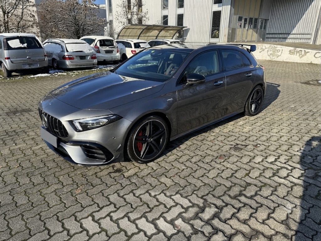 MERCEDES-BENZ A 45 AMG A 45 S AMG 4matic+
