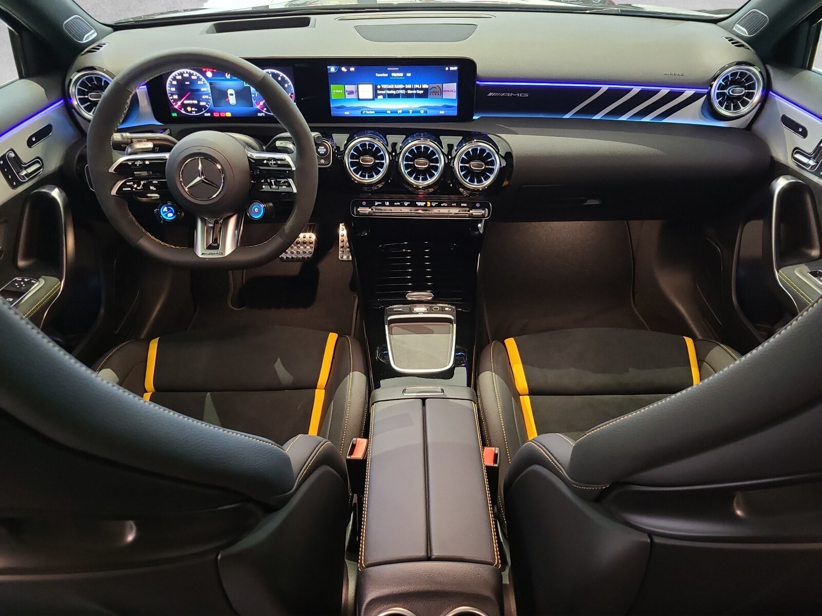 MERCEDES-BENZ A 45 S AMG 4matic+, Essence, Voiture de démonstration, Automatique - 4