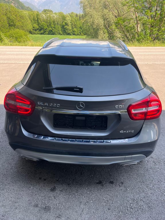 MERCEDES-BENZ B 170 CLA 220 CDI AMG Line, Diesel, Occasion / Gebraucht, Automatik - 2