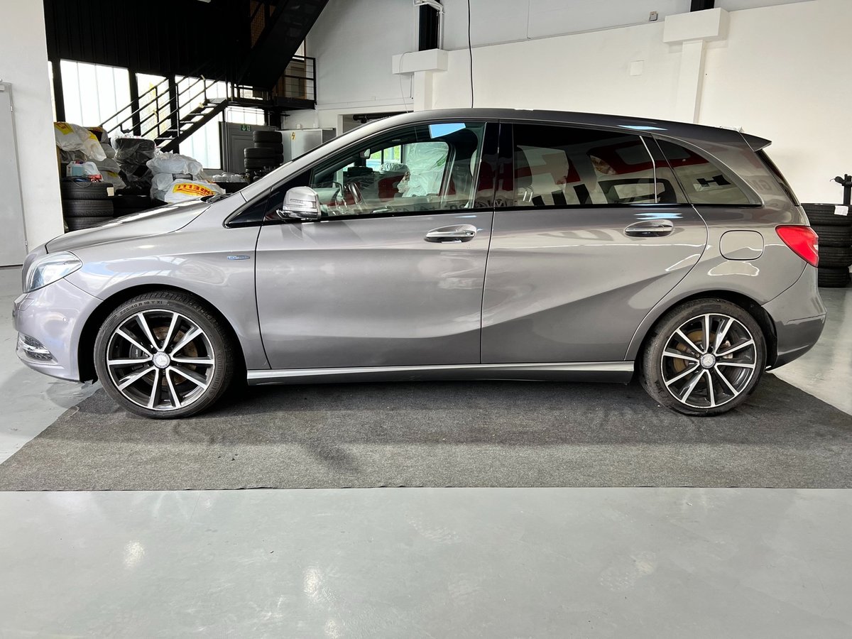 MERCEDES-BENZ B 180 CDI 7G-DCT, Diesel, Occasion / Utilisé, Automatique - 7