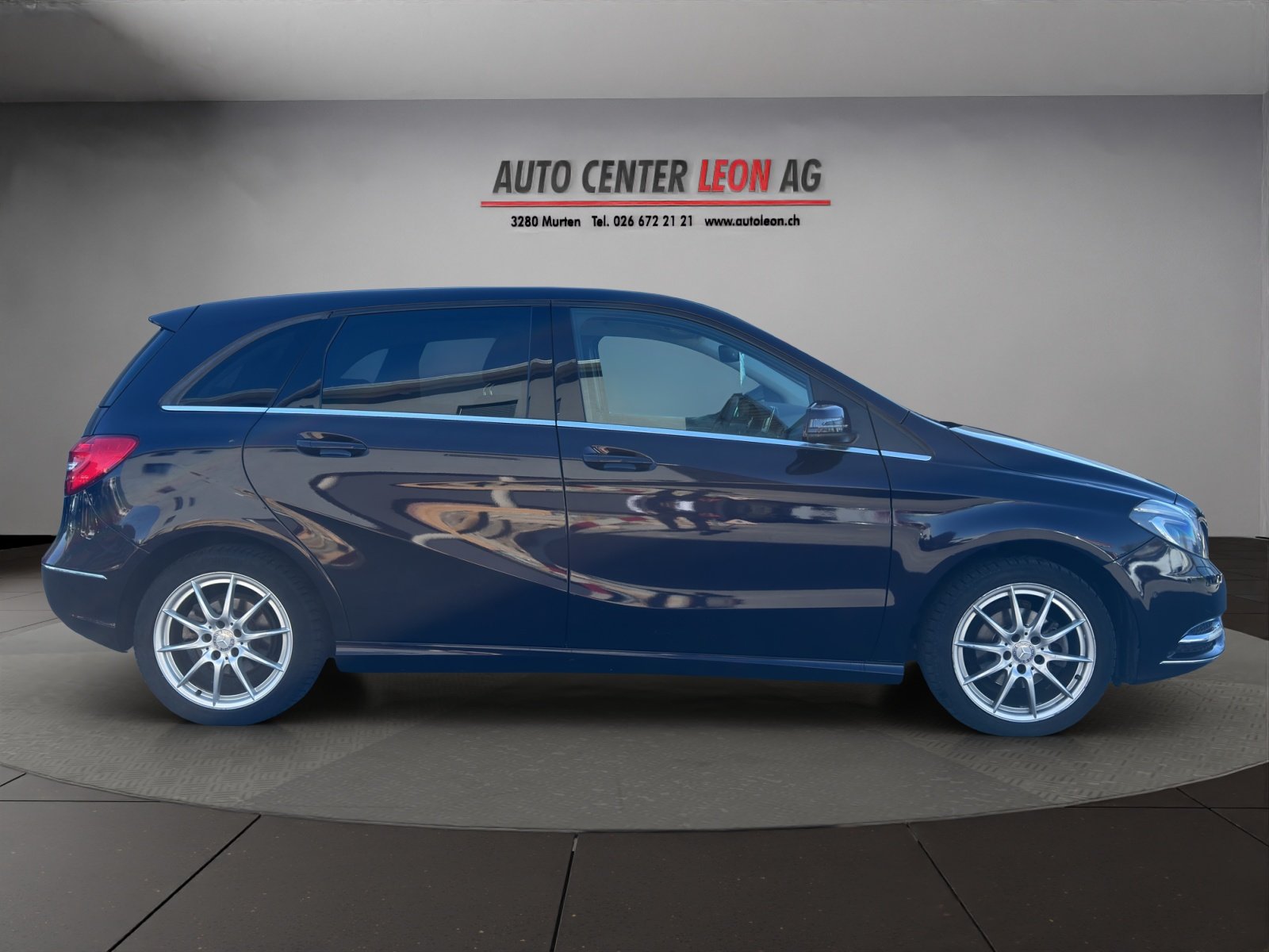 MERCEDES-BENZ B 180 7G-DCT, Benzin, Occasion / Gebraucht, Automatik - 6