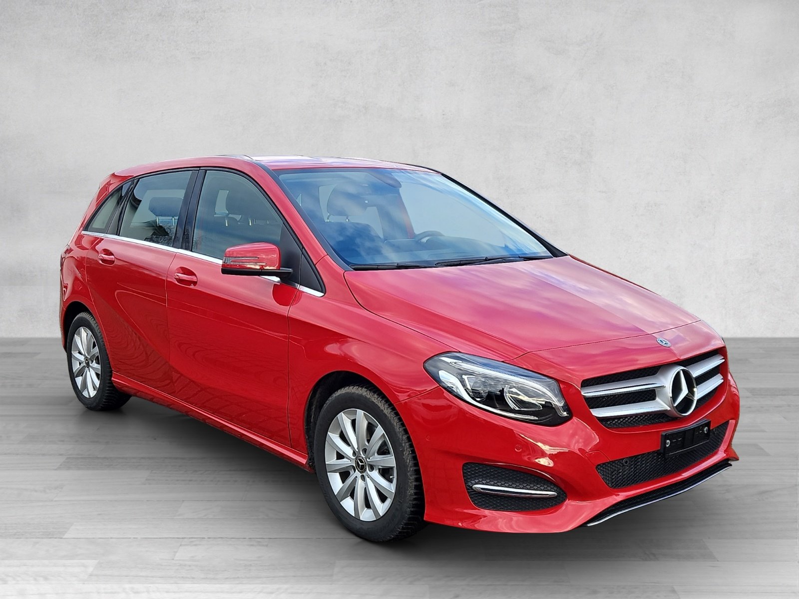 MERCEDES-BENZ B 180 Style 7G-DCT, Petrol, Second hand / Used, Automatic