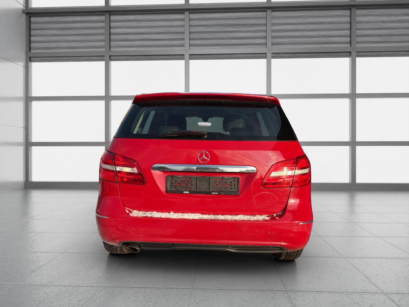 MERCEDES-BENZ B 180 Active Edition, Petrol, Second hand / Used, Automatic - 4