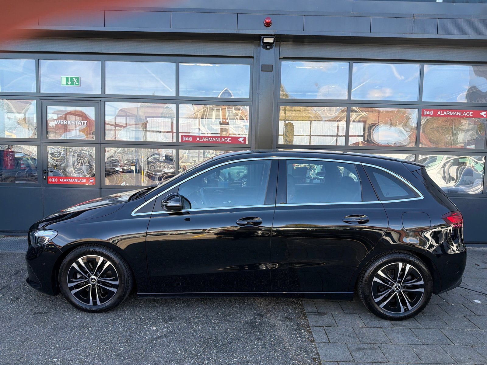 MERCEDES-BENZ B 180 7G-DCT, Hybride Léger Essence/Électricité, Occasion / Utilisé, Automatique - 3