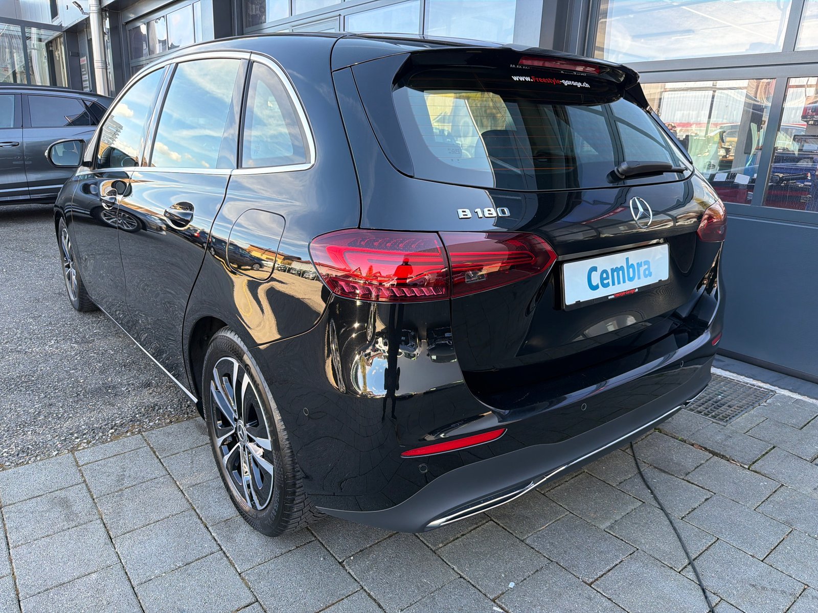 MERCEDES-BENZ B 180 7G-DCT, Hybride Léger Essence/Électricité, Occasion / Utilisé, Automatique - 4