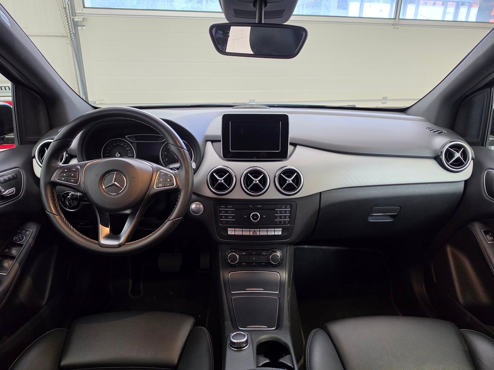 MERCEDES-BENZ B 180 Urban 7G-DCT, Benzina, Occasioni / Usate, Automatico - 6