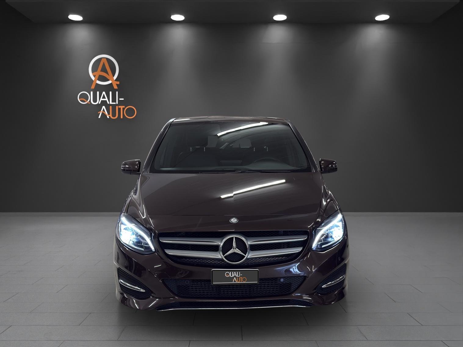 MERCEDES-BENZ B 180 AMG Line 7G-DCT, Benzin, Occasion / Gebraucht, Automatik - 2