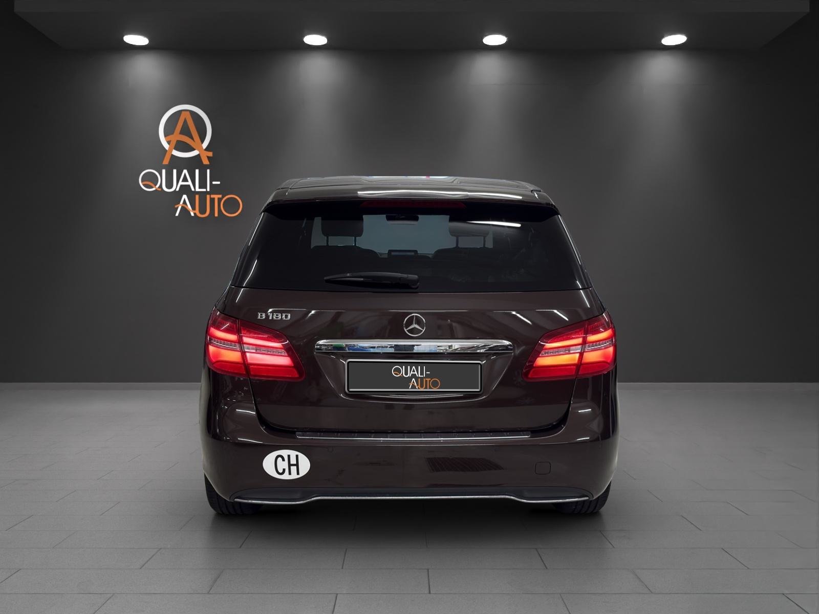 MERCEDES-BENZ B 180 AMG Line 7G-DCT, Benzin, Occasion / Gebraucht, Automatik - 5