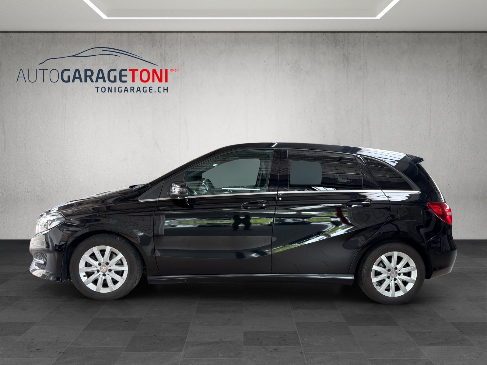 MERCEDES-BENZ B 180 Style 7G-DCT, Essence, Occasion / Utilisé, Automatique - 4