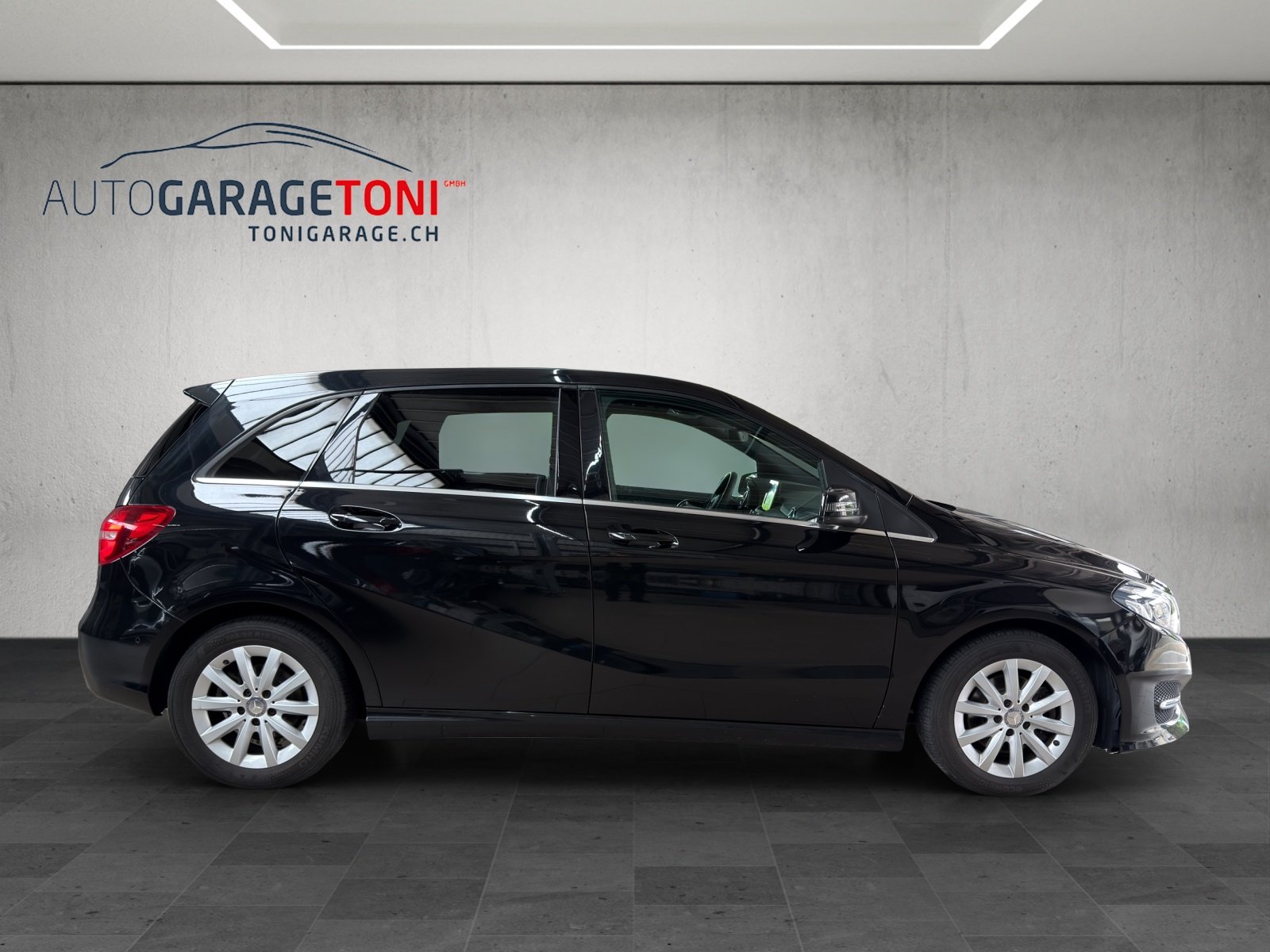 MERCEDES-BENZ B 180 Style 7G-DCT, Essence, Occasion / Utilisé, Automatique - 5