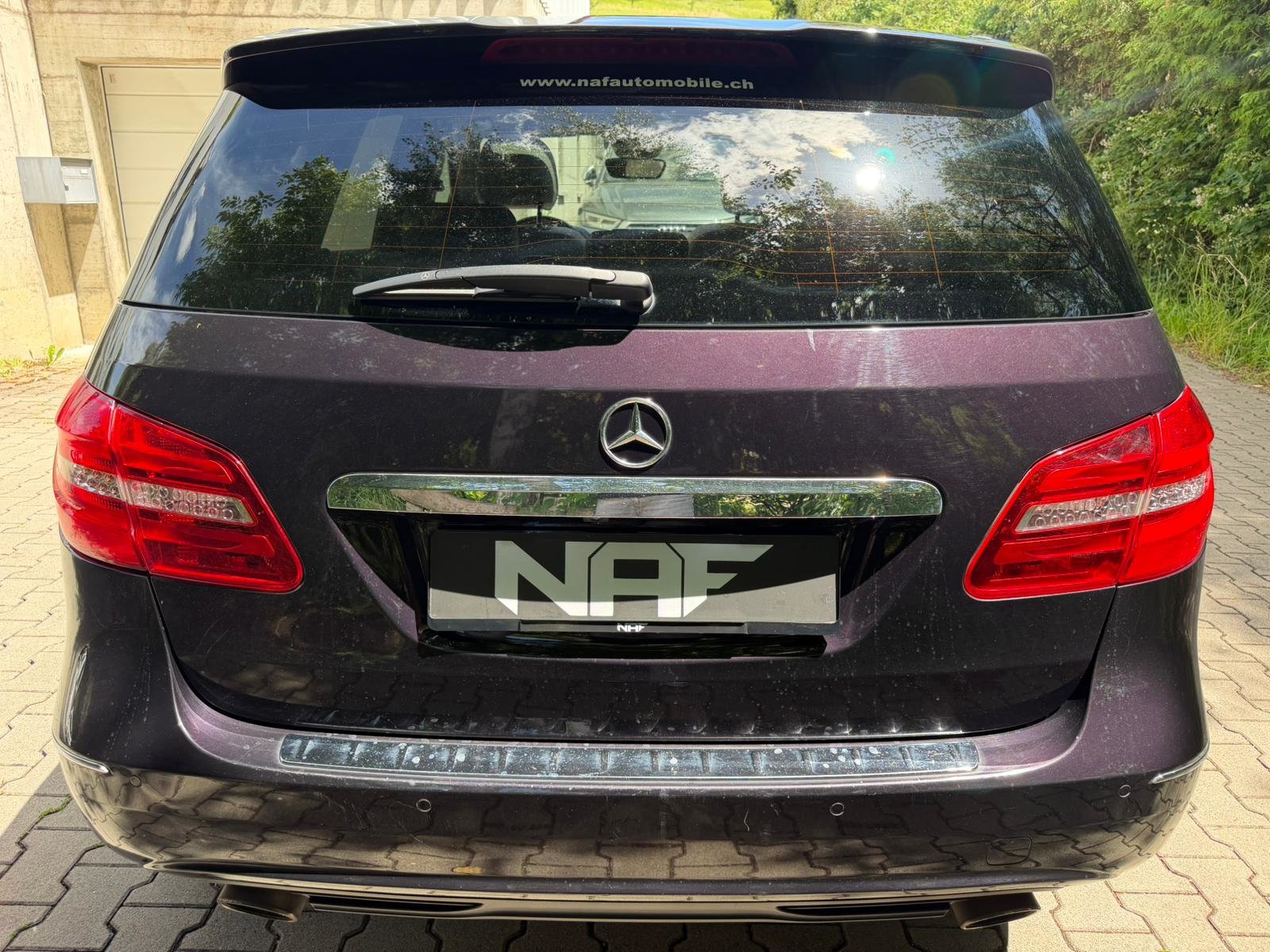 MERCEDES-BENZ B 180 7G-DCT, Petrol, Second hand / Used, Automatic - 4