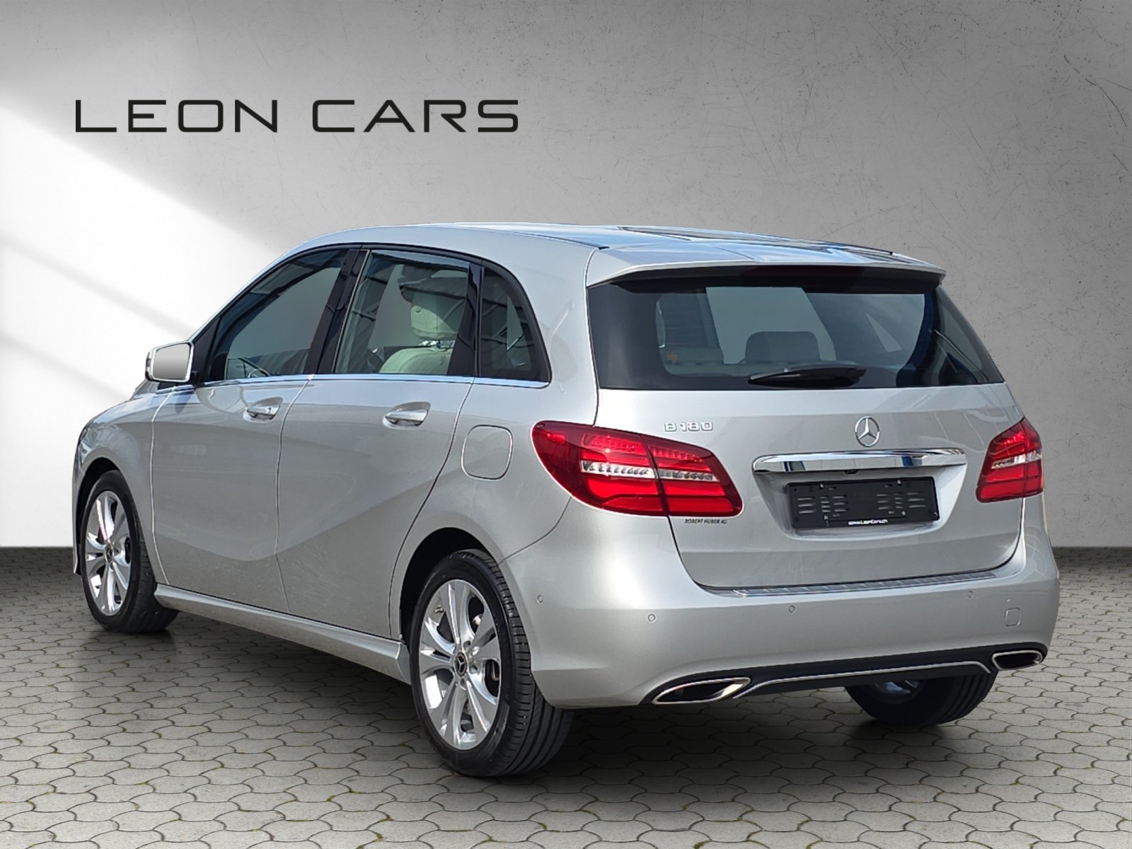 MERCEDES-BENZ B 180 Urban 7G-DCT, Benzin, Occasion / Gebraucht, Automatik - 6