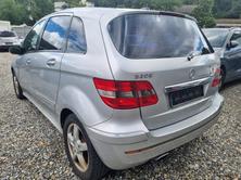 MERCEDES-BENZ B 200 X, Diesel, Second hand / Used, Manual - 3