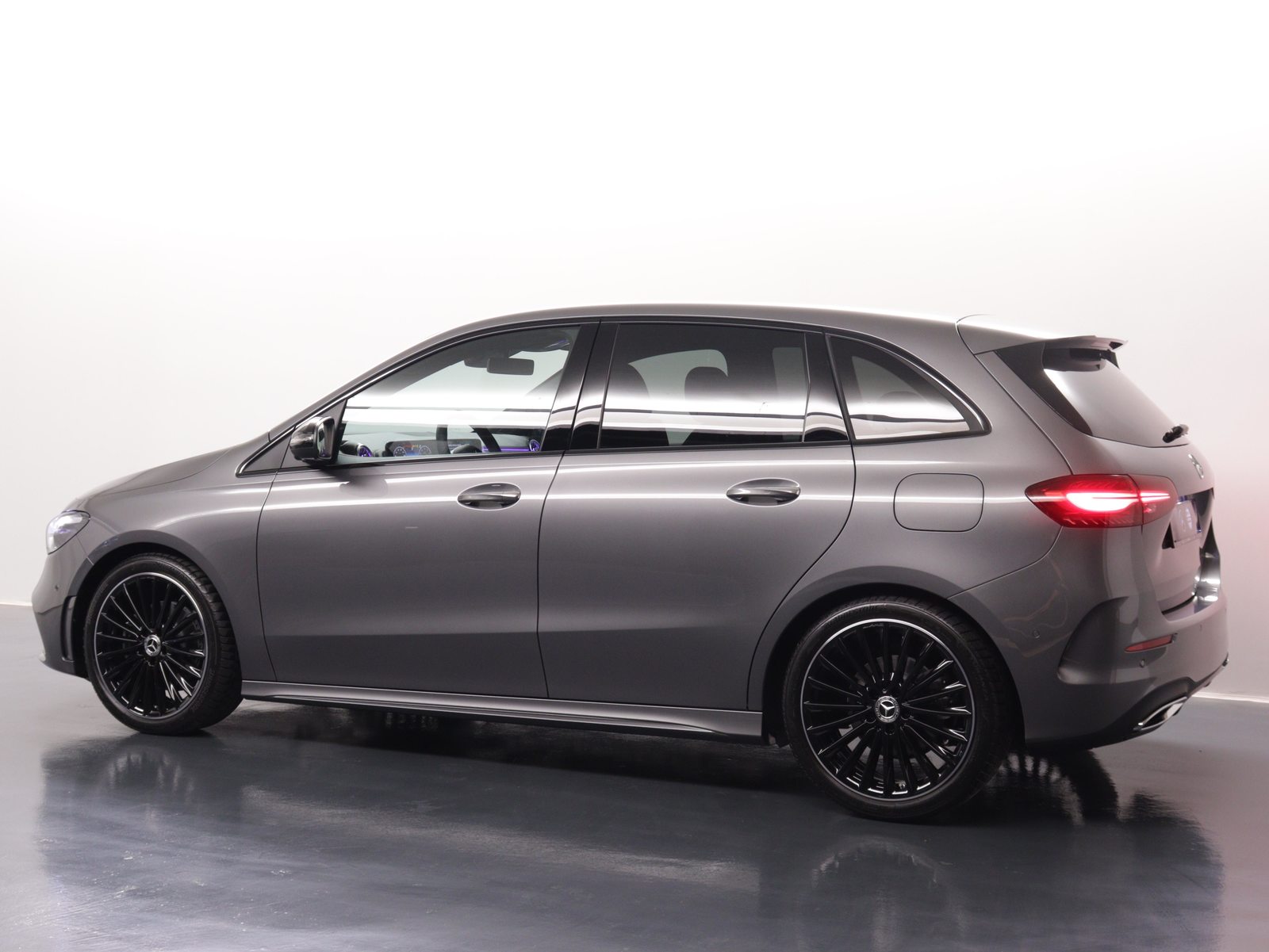 MERCEDES-BENZ B 200 AMG Line, Hybride Leggero Benzina/Elettrica, Occasioni / Usate, Automatico - 4
