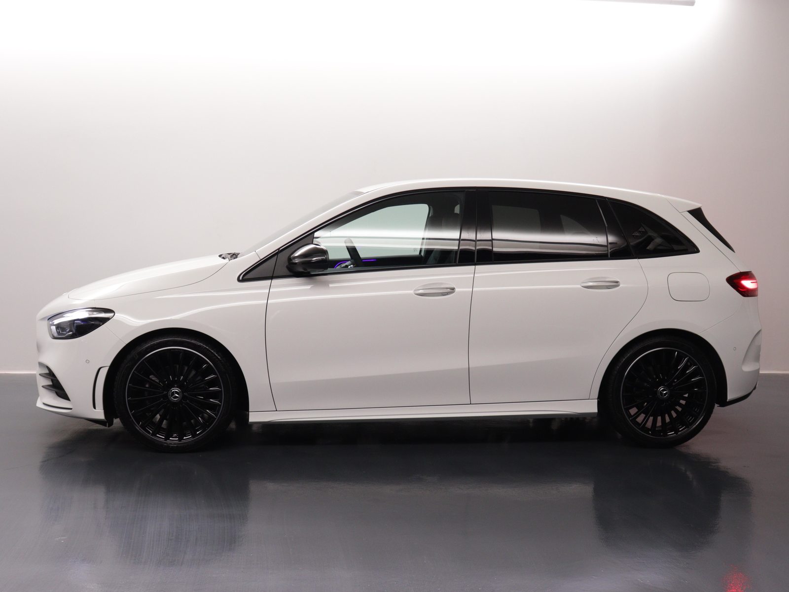 MERCEDES-BENZ B 200 AMG Line, Benzin, Occasion / Gebraucht, Automatik - 3