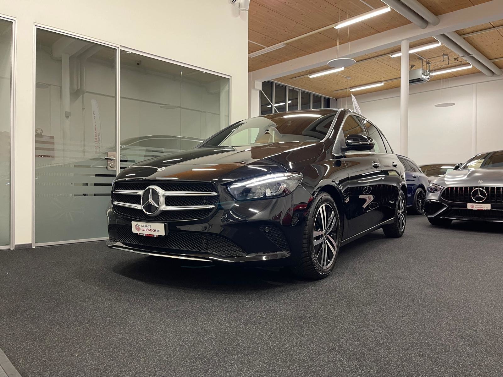 MERCEDES-BENZ B 200 Progressive