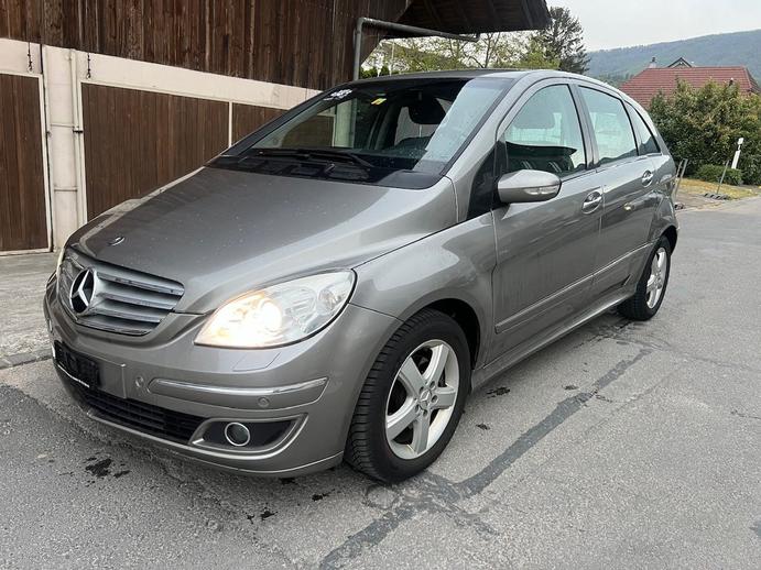 MERCEDES-BENZ B 200 T, Petrol, Second hand / Used, Manual
