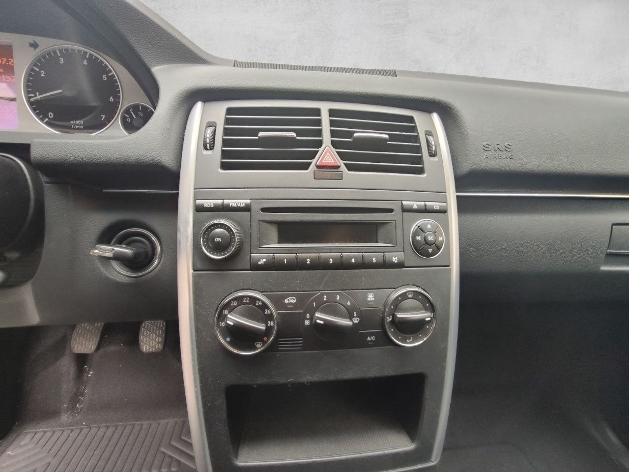 MERCEDES-BENZ B 200, Essence, Occasion / Utilisé, Manuelle - 7
