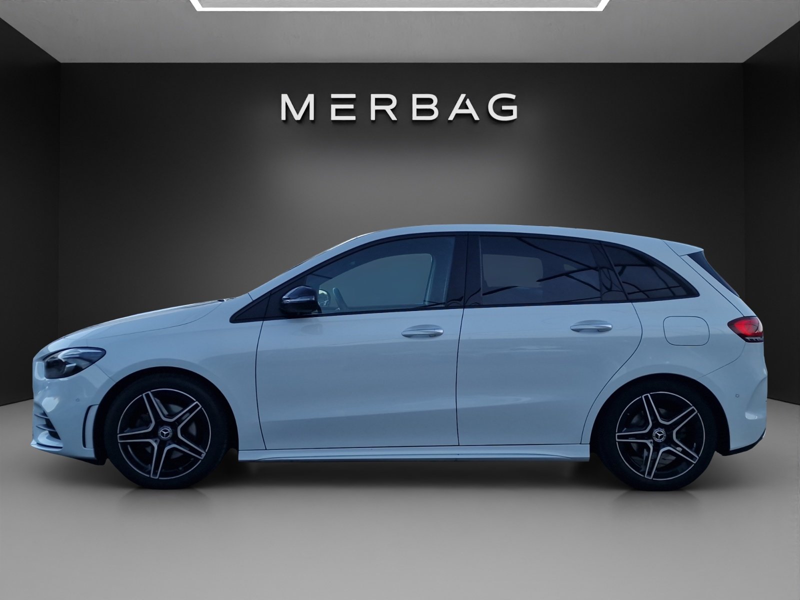 MERCEDES-BENZ B 200 AMG Line, Essence, Occasion / Utilisé, Automatique - 2
