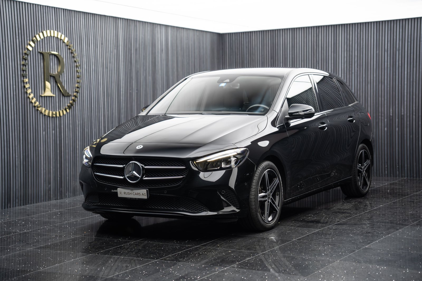 MERCEDES-BENZ B 200 d Night Star 8G-DCT