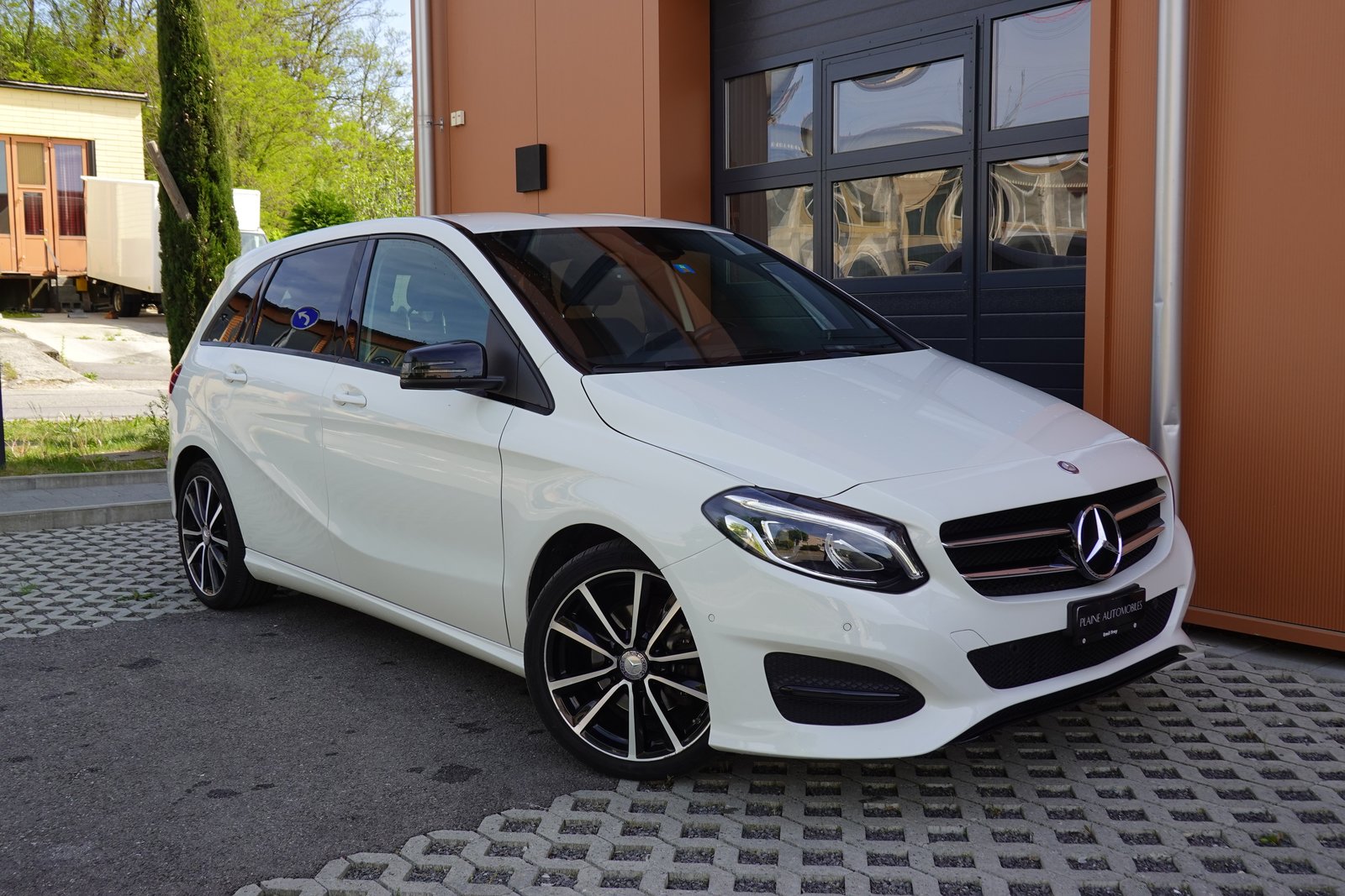 MERCEDES-BENZ B 200 AMG Line 7G-DCT, Benzin, Occasion / Gebraucht, Automatik - 7