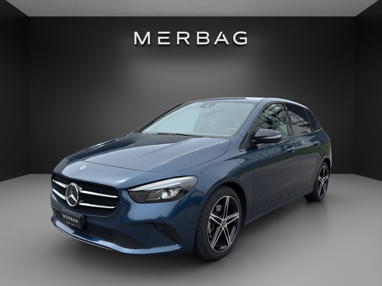 MERCEDES-BENZ B 200 Progressive